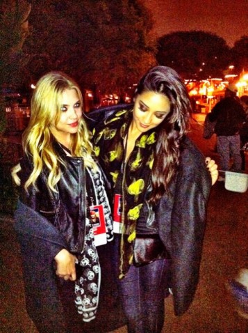 Shay Mitchell Fotoğrafı