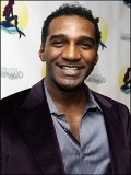 Norm Lewis fotoğrafı