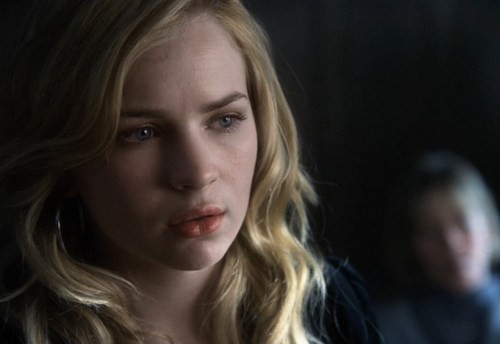 Britt Robertson Fotoğrafı