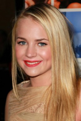 Britt Robertson Fotoğrafı