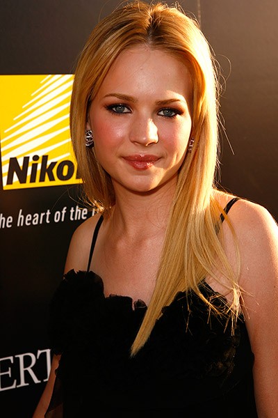 Britt Robertson Fotoğrafı