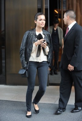 Torrey DeVitto Fotoğrafı