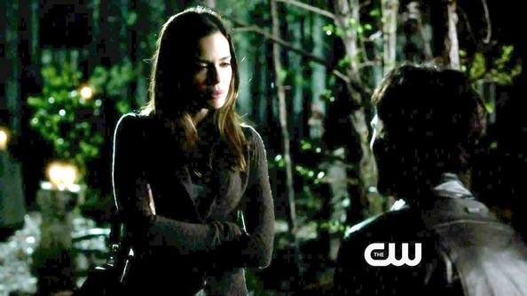 Torrey DeVitto Fotoğrafı