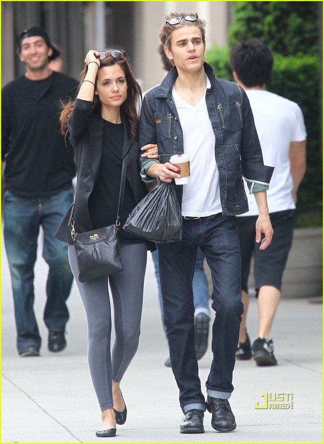 Torrey DeVitto Fotoğrafı