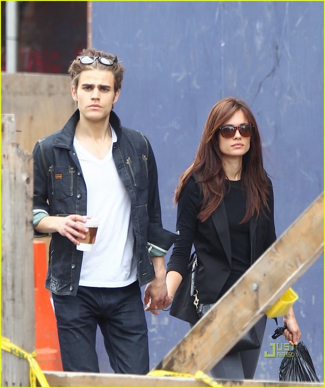 Torrey DeVitto Fotoğrafı