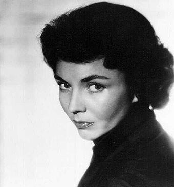 Jennifer Jones fotoğrafı
