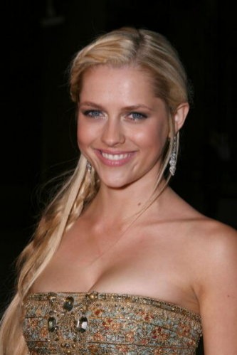 Teresa Palmer Fotoğrafı