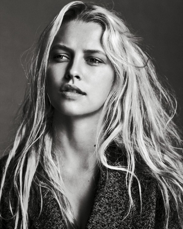 Teresa Palmer Fotoğrafı