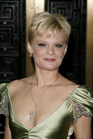 Martha Plimpton fotoğrafı