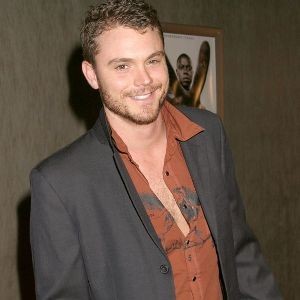Clayne Crawford Fotoğrafı