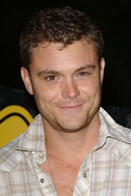 Clayne Crawford Fotoğrafı