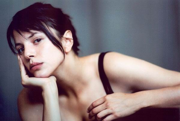 Pınar Öğün fotoğrafı