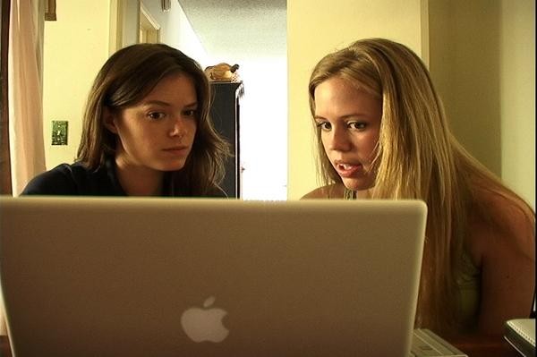 Carly Jones fotoğrafı