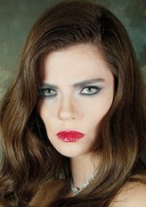 Sevil Uyar fotoğrafı