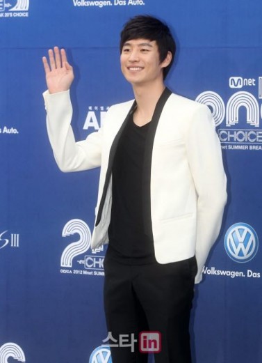 Lee Je-hoon Fotoğrafı