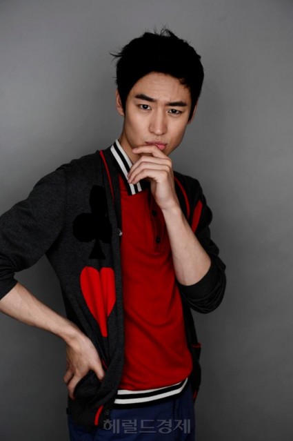 Lee Je-hoon Fotoğrafı