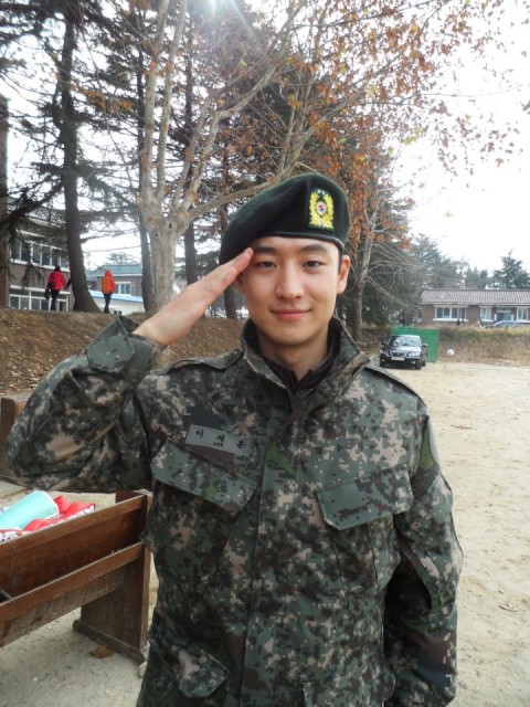 Lee Je-hoon Fotoğrafı