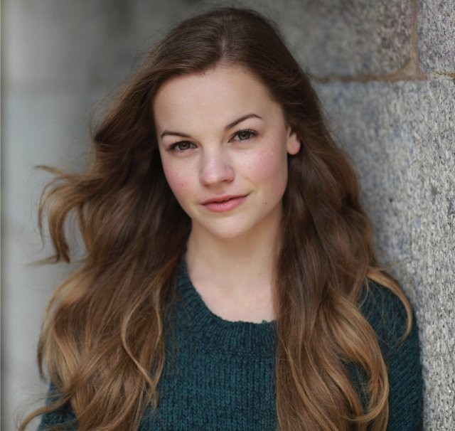 Izzy Meikle-Small Fotoğrafı