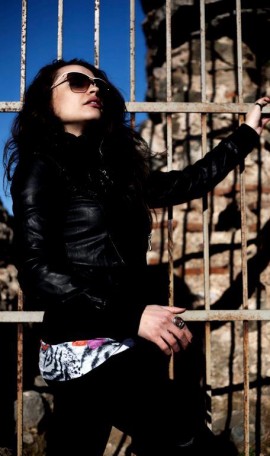 Özge Sezince Fotoğrafı