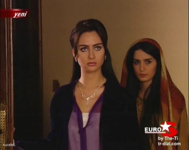 Birce Akalay Fotoğrafı