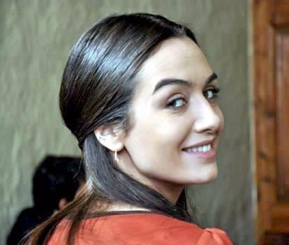 Birce Akalay Fotoğrafı