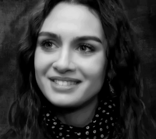 Birce Akalay Fotoğrafı