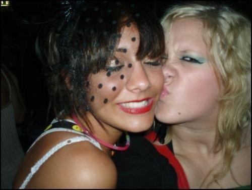 Frankie Sandford Fotoğrafı