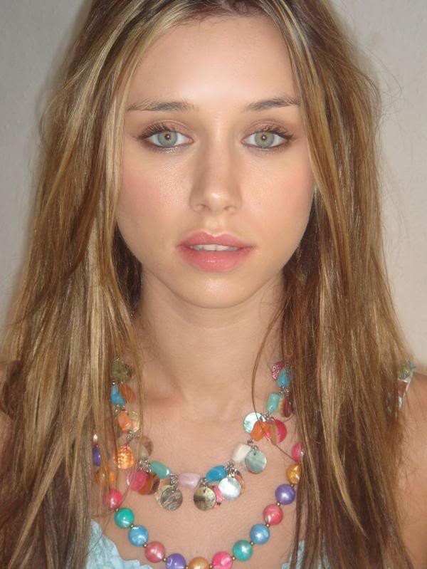 Una Healey Fotoğrafı