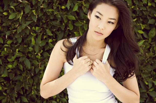 Arden Cho Fotoğrafı