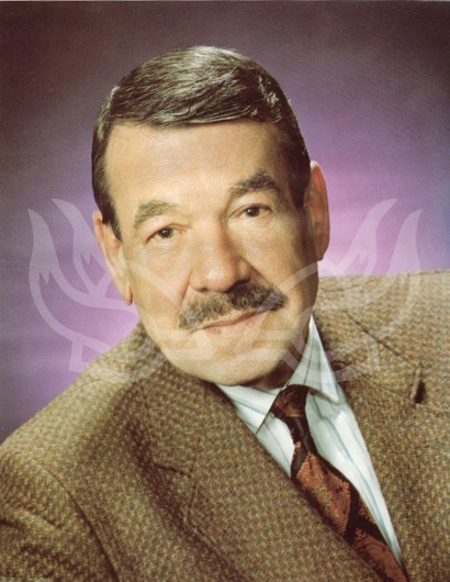 Turgut Özatay fotoğrafı