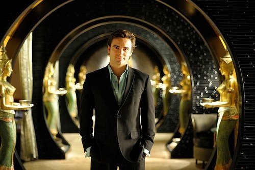 Dustin Clare Fotoğrafı