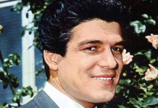 İzzet Günay fotoğrafı