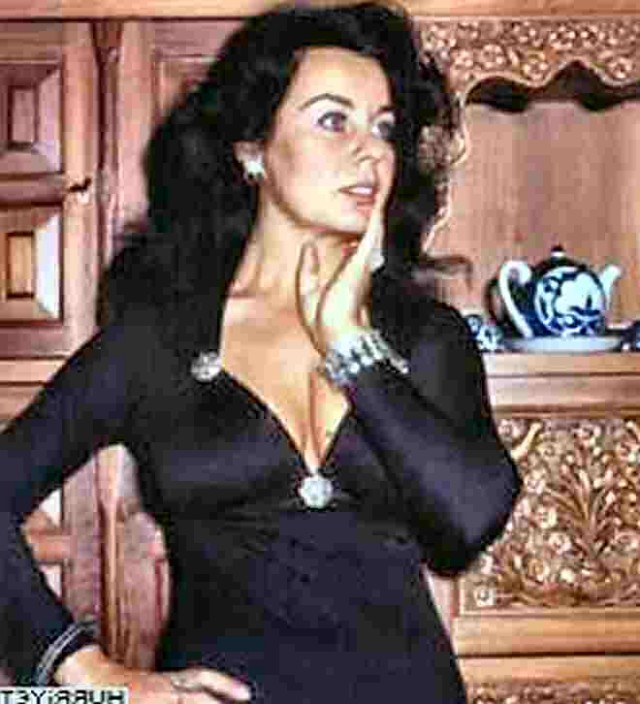 Fatma Girik Fotoğrafı