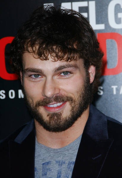 Shawn Roberts Fotoğrafı