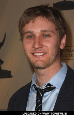 Aaron Staton fotoğrafı