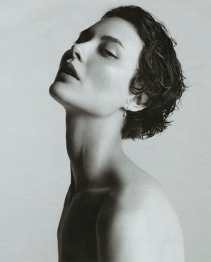 Shalom Harlow fotoğrafı