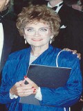 Estelle Getty fotoğrafı