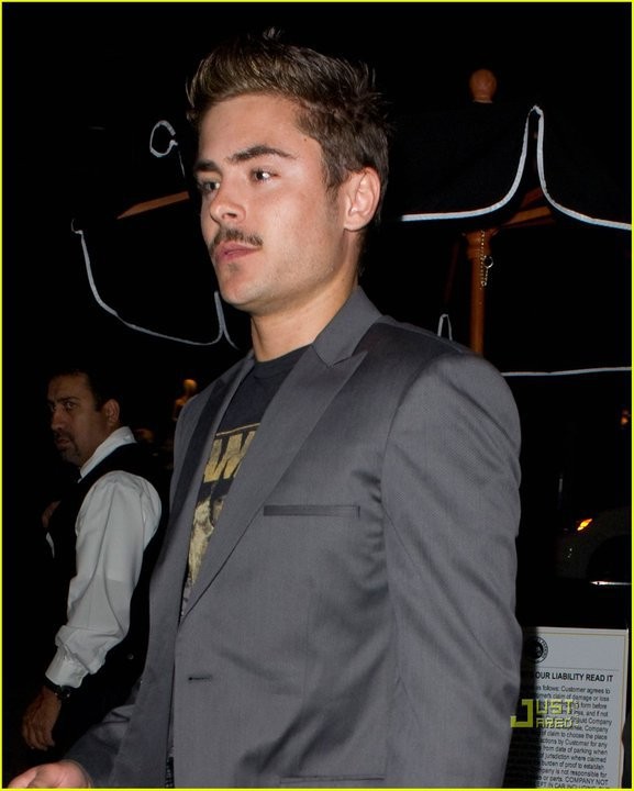 Zac Efron Fotoğrafı