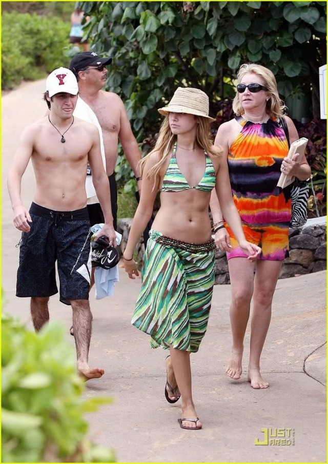 Ashley Tisdale Fotoğrafı