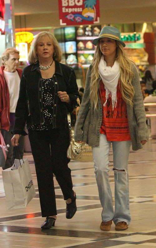 Ashley Tisdale Fotoğrafı