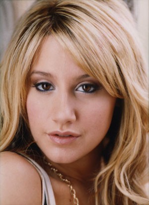 Ashley Tisdale Fotoğrafı