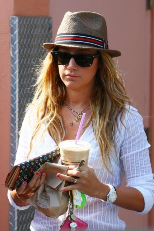 Ashley Tisdale Fotoğrafı
