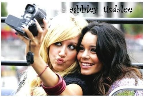 Ashley Tisdale Fotoğrafı