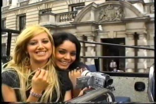 Ashley Tisdale Fotoğrafı