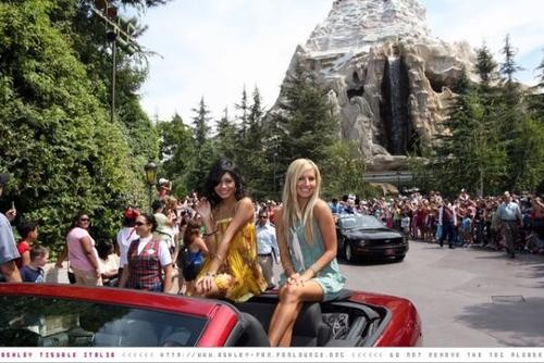 Ashley Tisdale Fotoğrafı