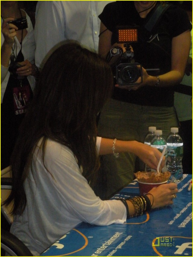 Ashley Tisdale Fotoğrafı