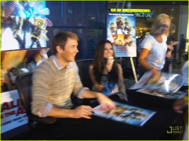 Ashley Tisdale Fotoğrafı