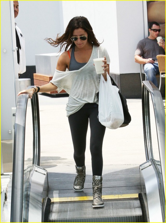 Ashley Tisdale Fotoğrafı