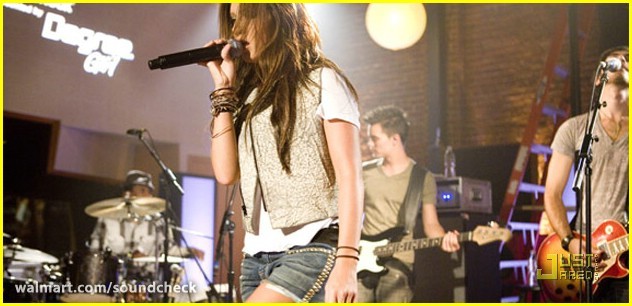 Ashley Tisdale Fotoğrafı