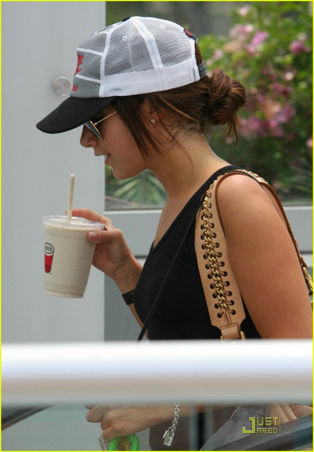 Ashley Tisdale Fotoğrafı